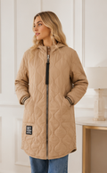 Parka Larga Acolchada oversize.