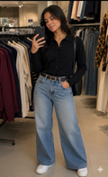 Blusa Camille negra : Atemporal, fluida y sofisticada.