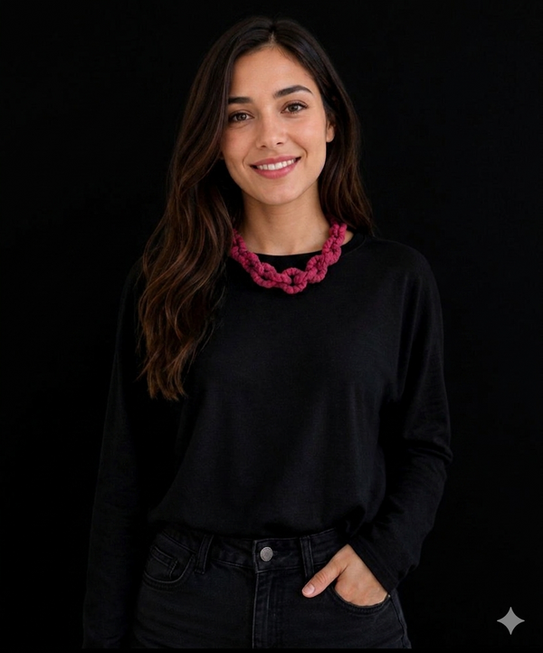 Sweater Punto Fino Cuello Redondo - Comodidad y Estilo