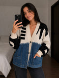 Cardigan Híbrido Exclusivo: Punto con Diseño Abstracto y Panel Denim Desgastado