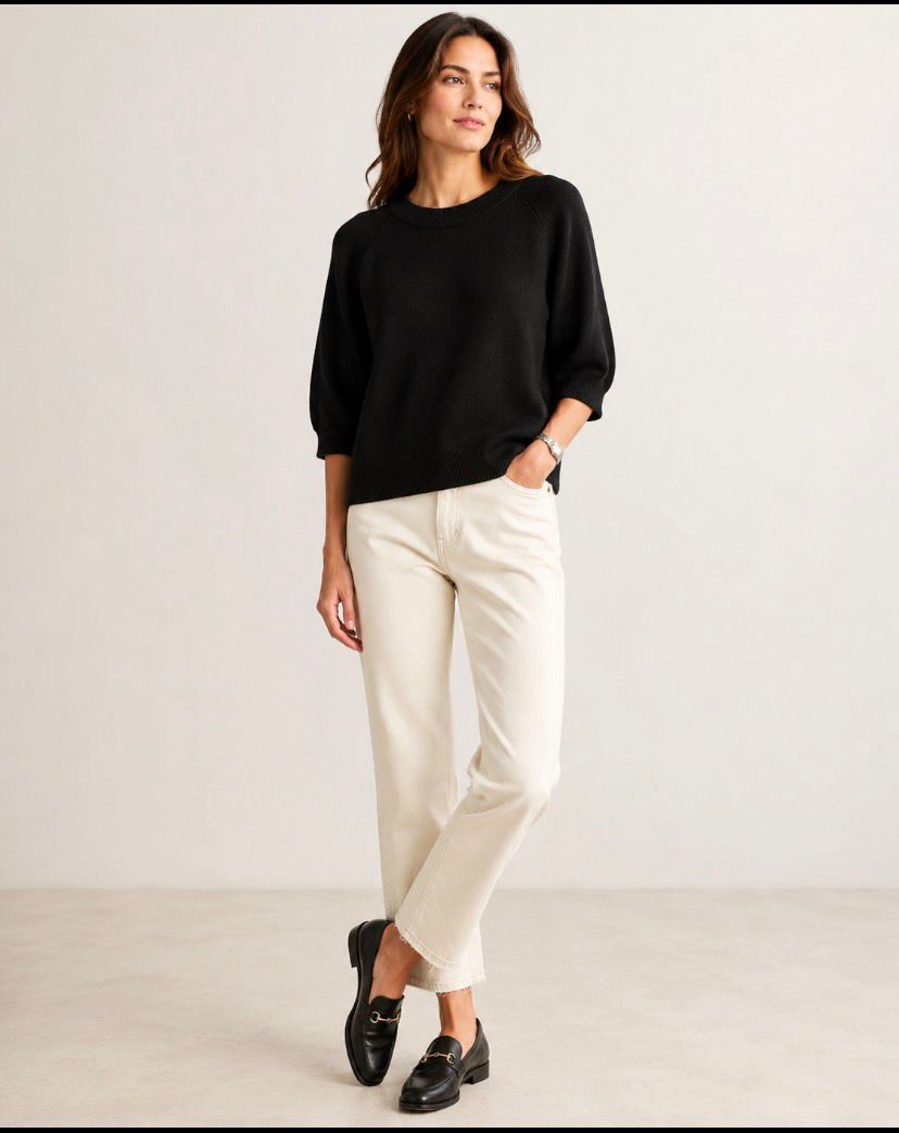 Sweater Tejido Negro Elegante Manga Corta con Cuello Redondo